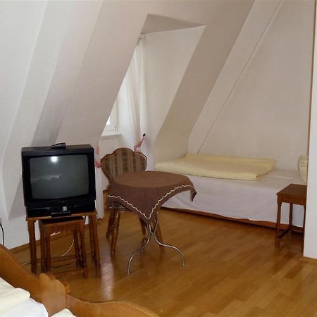 Hotel Zum Pfalzgrafen Heidelberg Zimmer foto