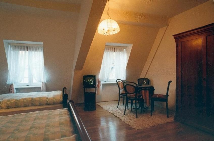 Hotel Zum Pfalzgrafen Heidelberg Zimmer foto