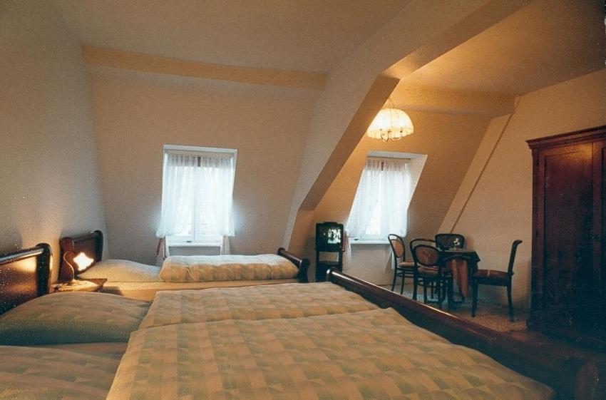 Hotel Zum Pfalzgrafen Heidelberg Zimmer foto