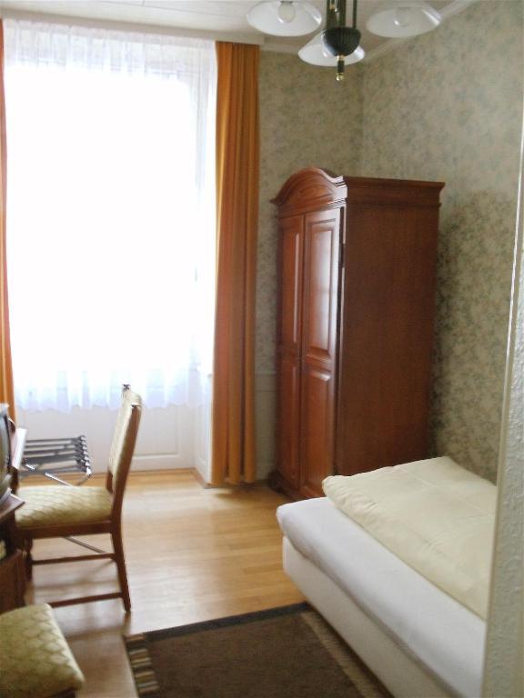 Hotel Zum Pfalzgrafen Heidelberg Zimmer foto