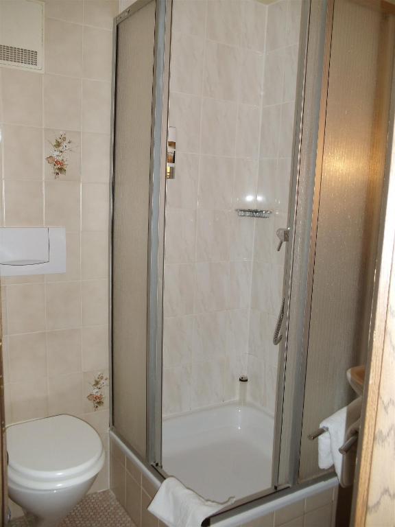 Hotel Zum Pfalzgrafen Heidelberg Zimmer foto