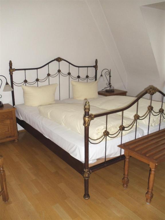 Hotel Zum Pfalzgrafen Heidelberg Zimmer foto
